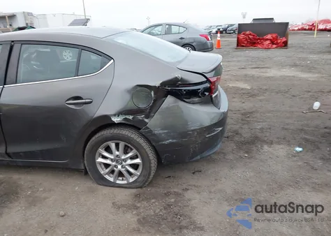 2016 Mazda Mazda3 I Touring из США, поврежденный, VIN JM1BM1V76G1346390